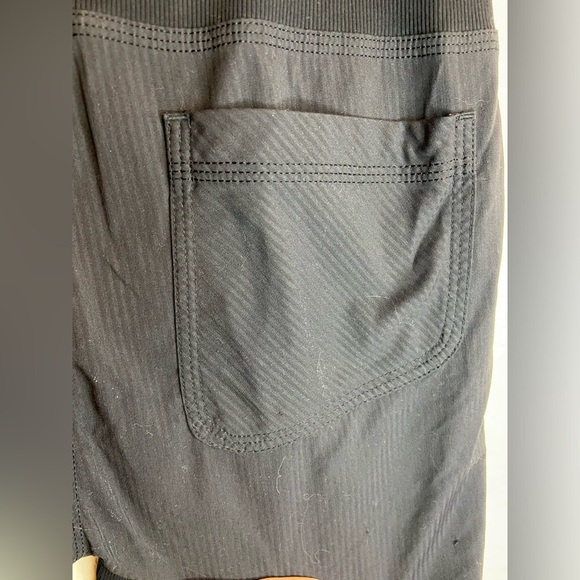 Lululemon pants - Picture 5 of 6